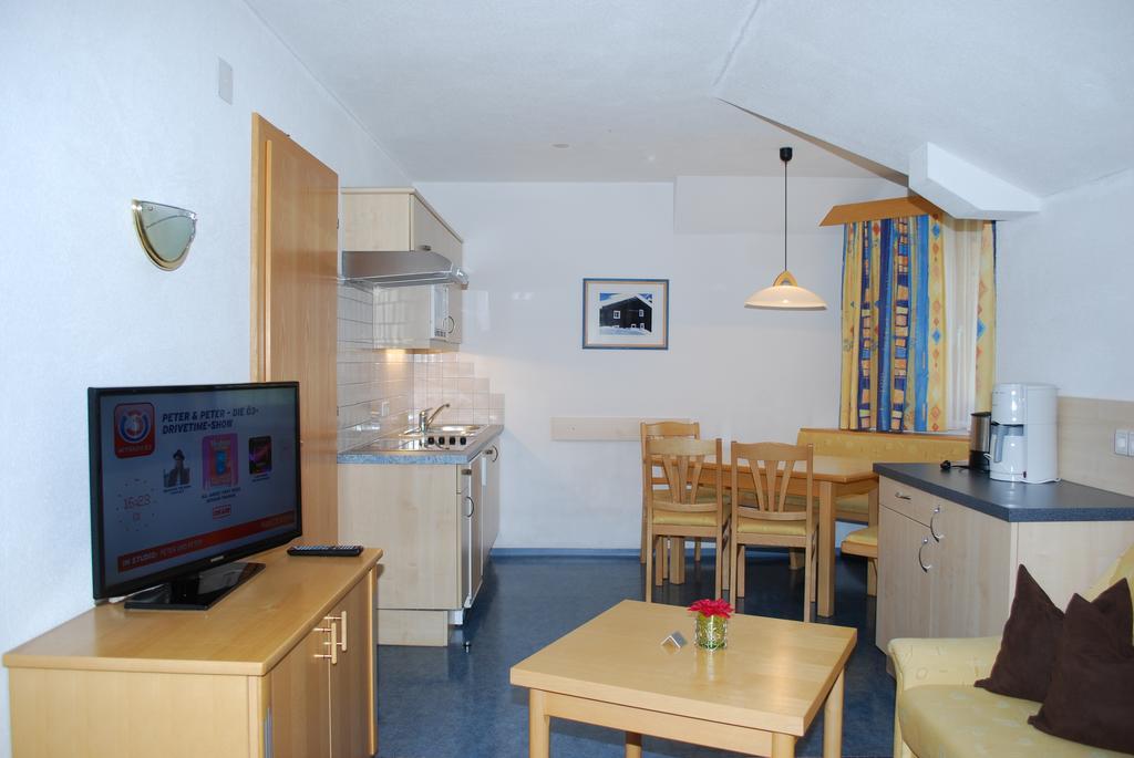 Chasa Monthani Ischgl Habitación foto